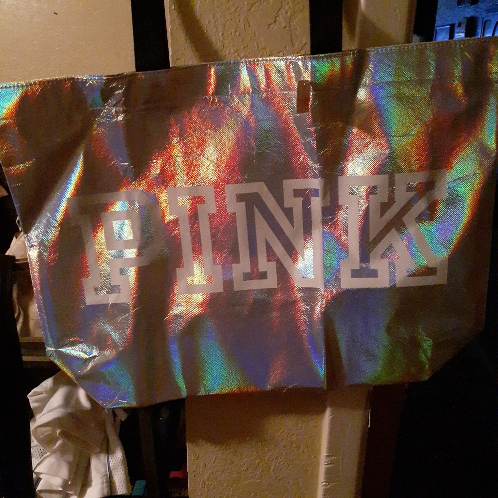 Victoria secret - Picture 2 of 2